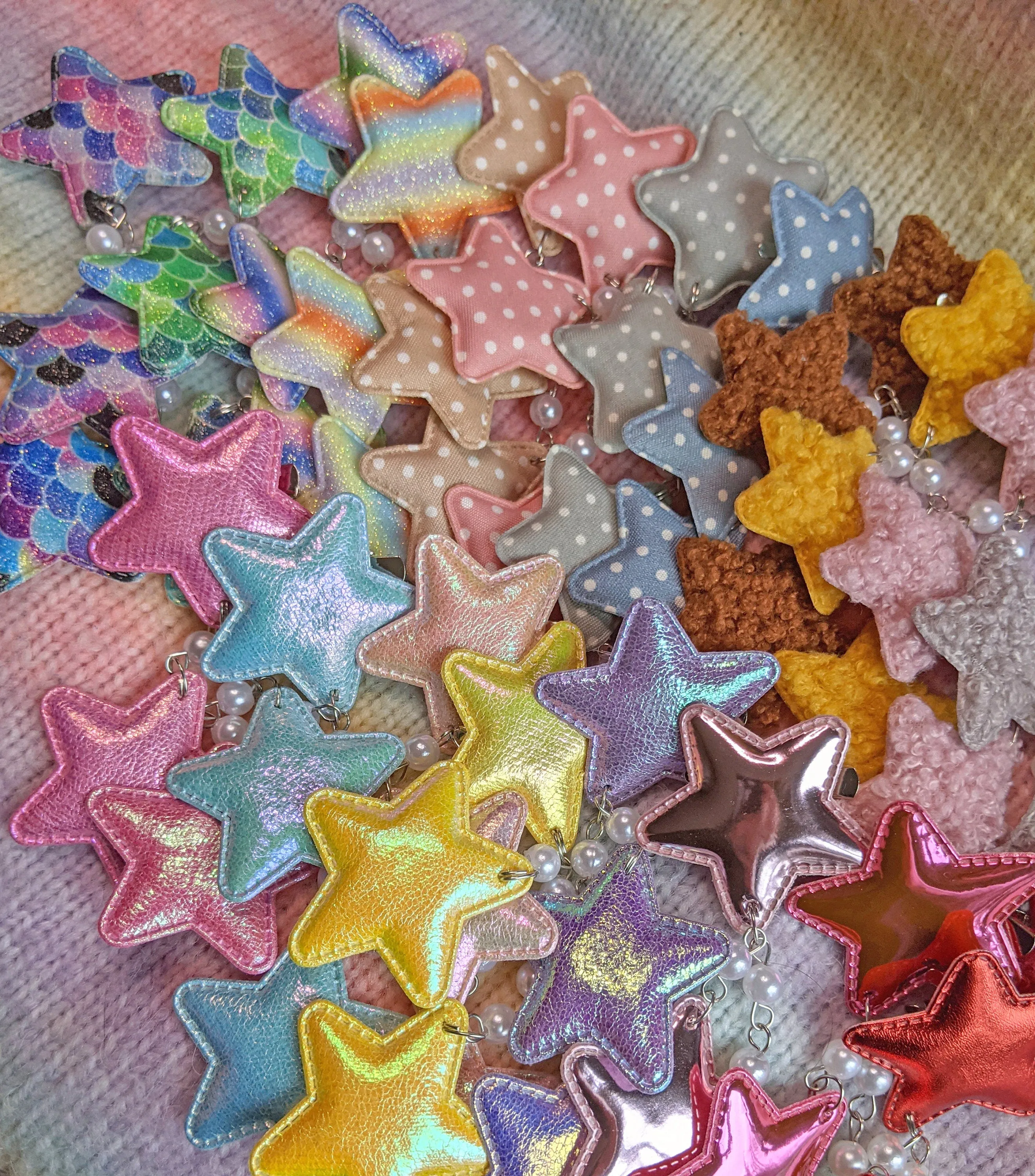 2-Way Large Holo Metallic Star Clips- Choose your color